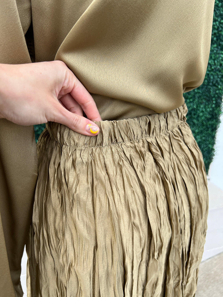 Gold Crinkle Maxi Skirt bronze elastic waist holiday outfit made in italy womens boutique matching top 