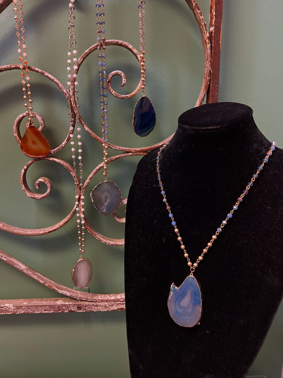 40" Quartz Drop Chain