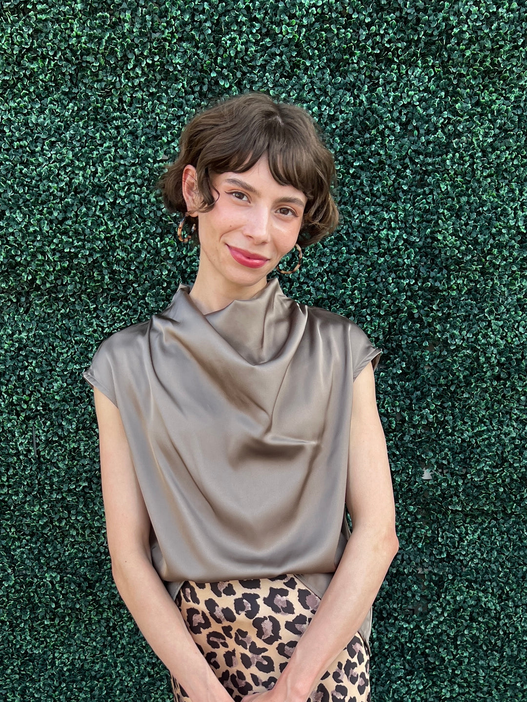 Cowl neck slvs satin top