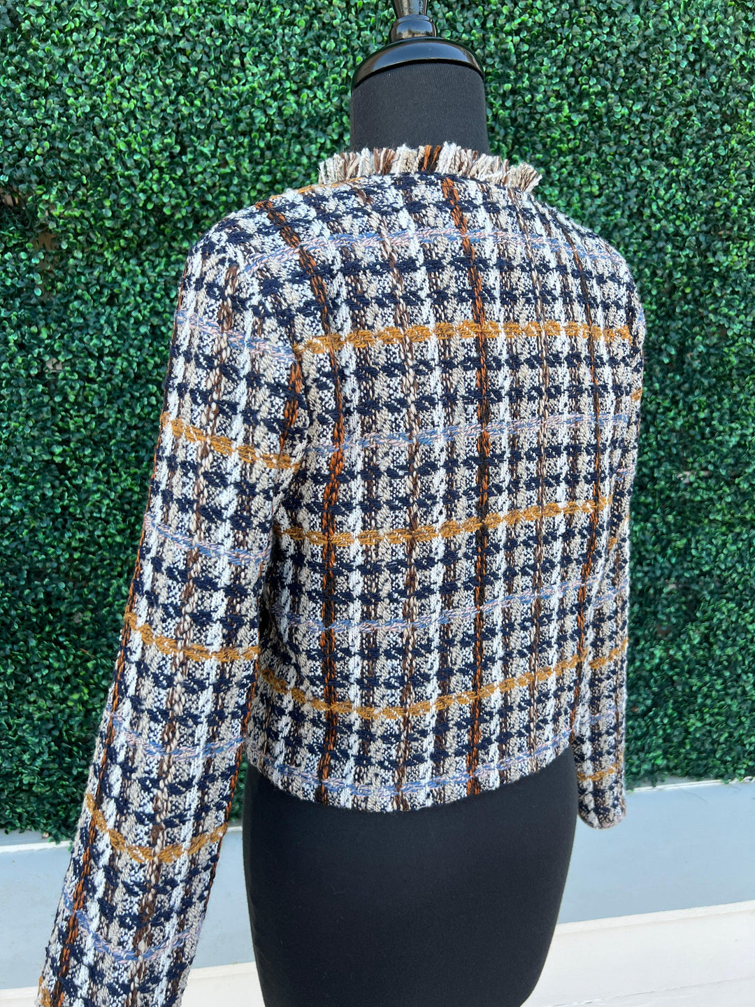 Plaid print Tweed Boxy Blazer fall colors trendy boutique online houston texas denim colors