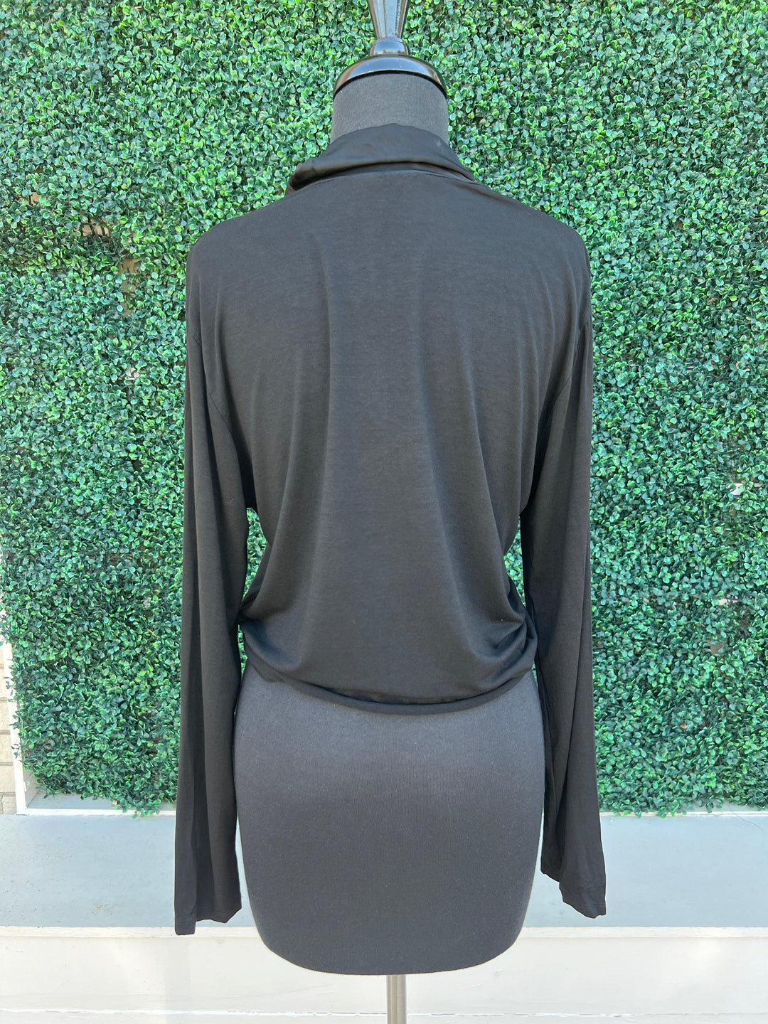 Satin & Knit Tie Cardigan lightweight layering piece Milio Milano black back knit