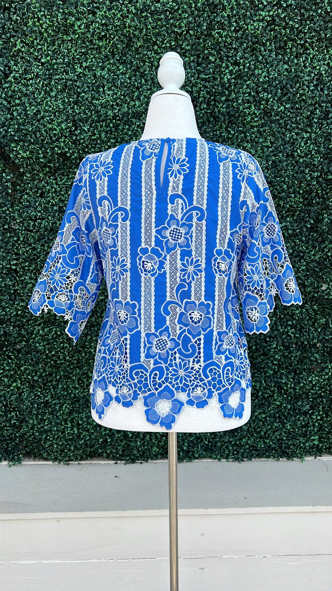 blue and white Asymmetrical Floral Hem Blouse Quality Women&