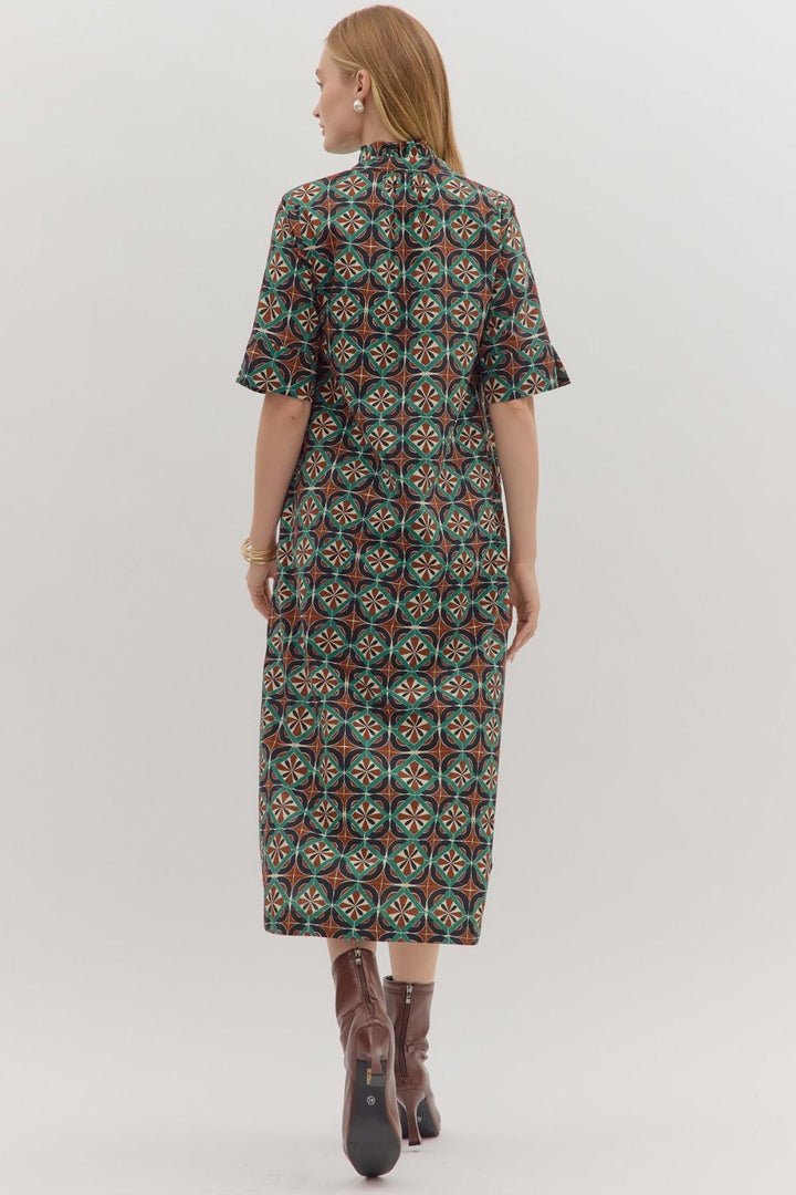 entro fashion Geometric Print Maxi dress brown and turquoise with pockets back