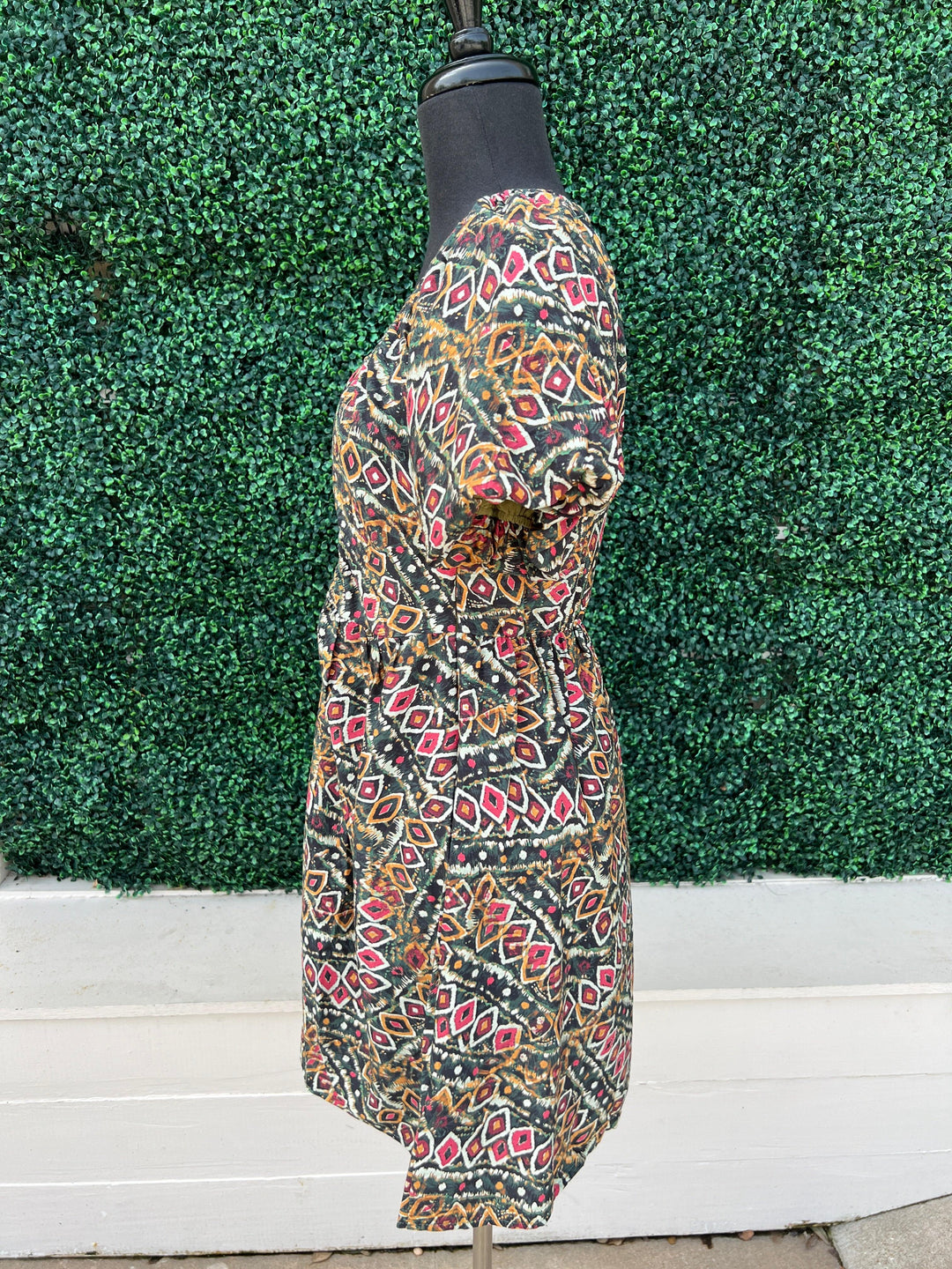 fall dress vivd printed casual dresses boutique with puff sleeves in Houston Texas and online jade and joy joy
