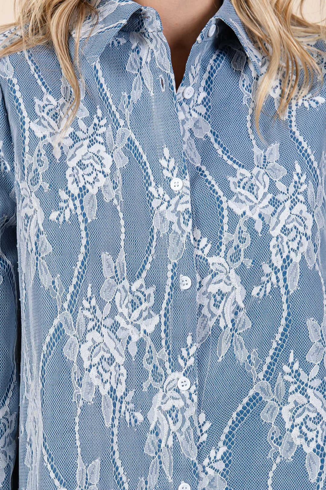 holiday_and_Fall_2024_blouse_with_light_denim_and_white_lace_overlay_tres_chic_boutique close up