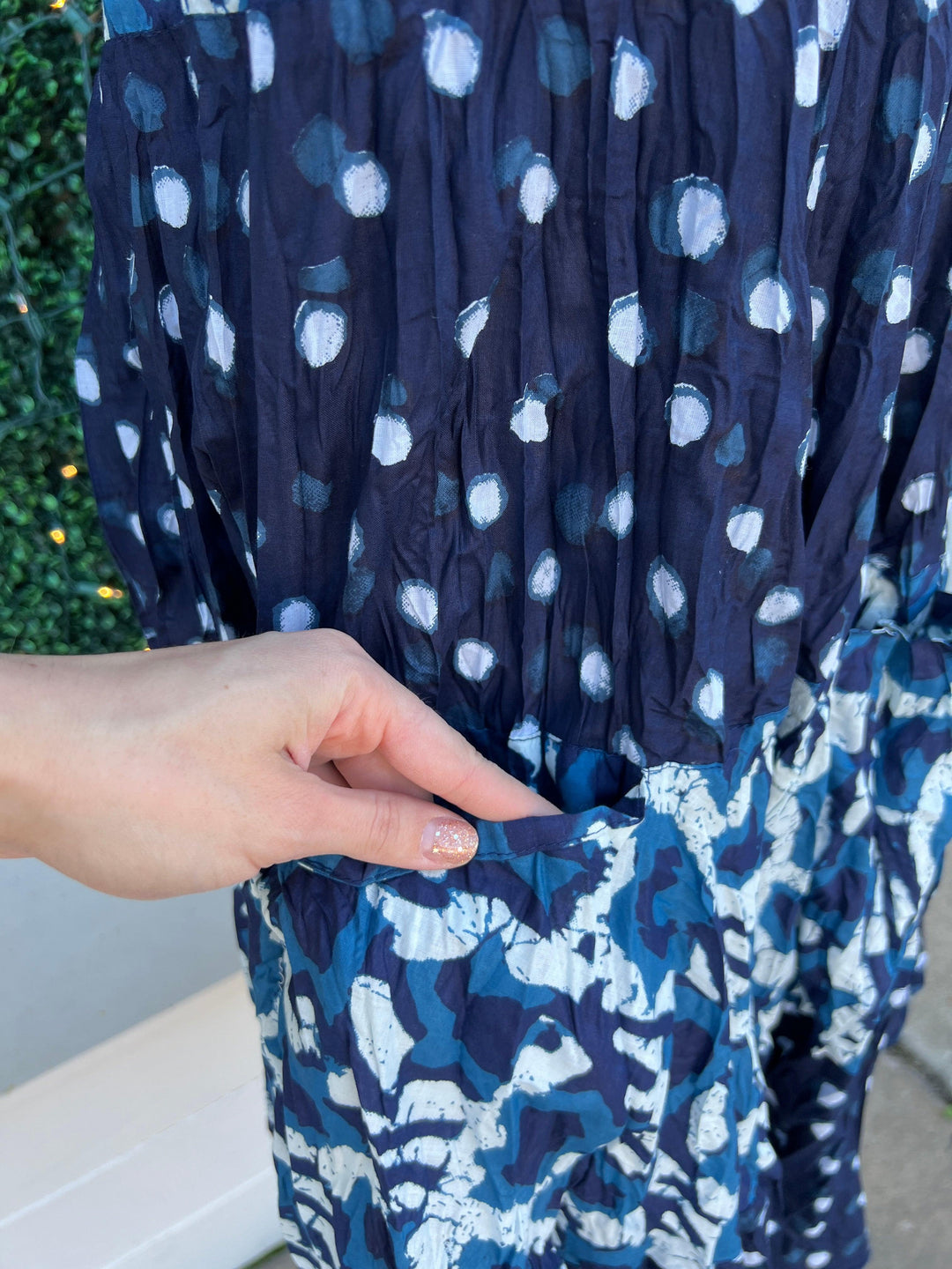 blue and white cotton spring summer dresses tres chic online boutique houston texas