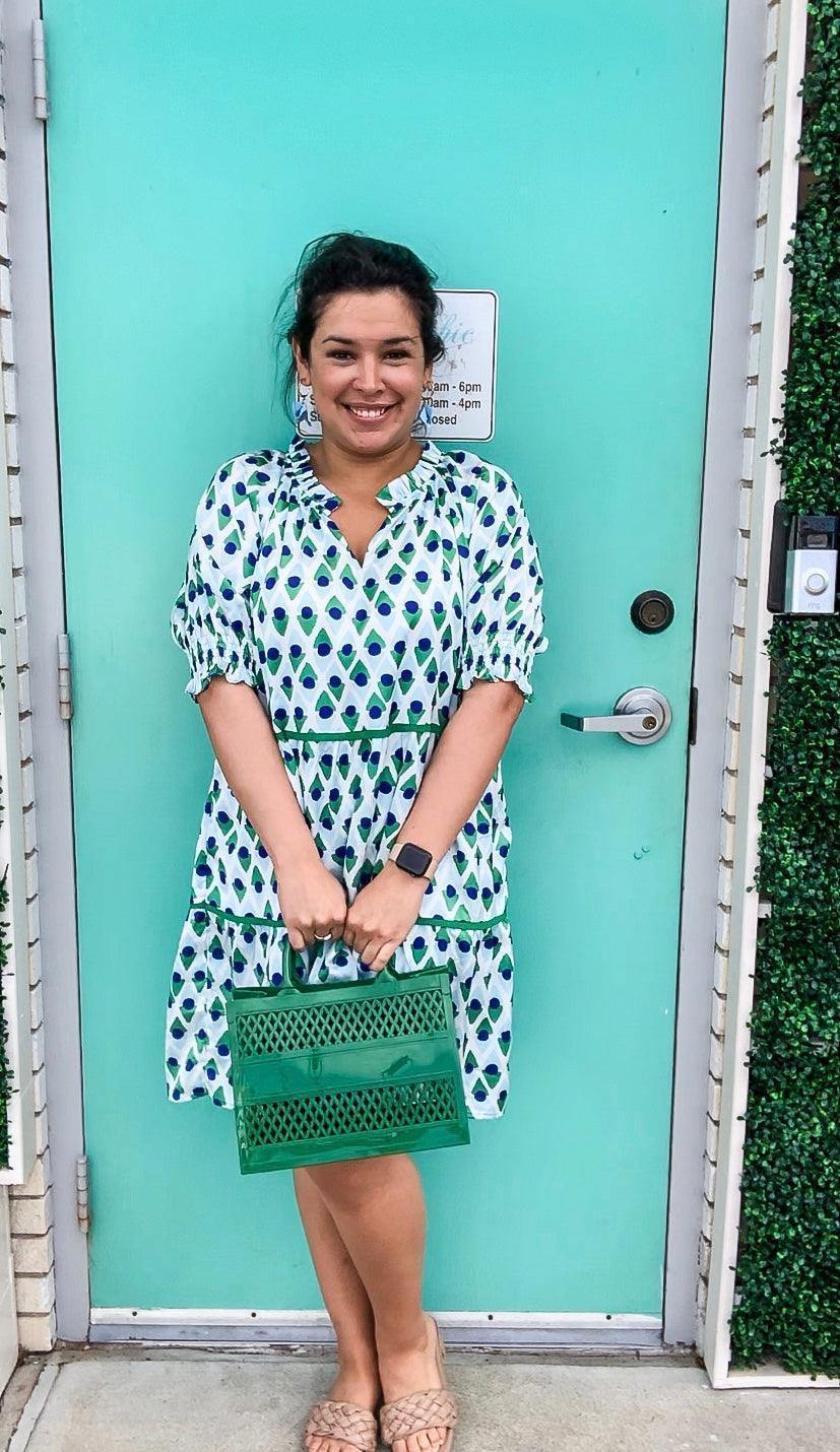 Graphic Print Tiered Dress - Très Chic