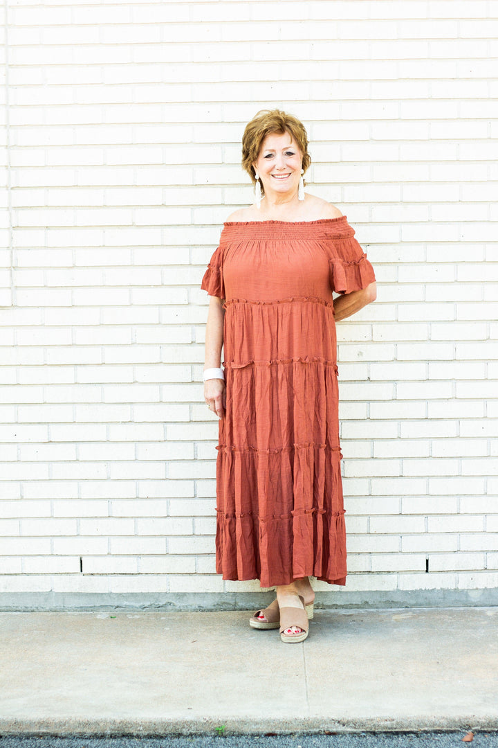 Rust Tiered Maxi - Très Chic