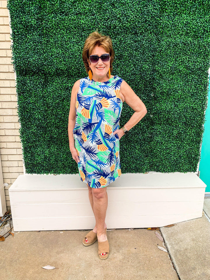 Retro Palm Print Sheath Dress - Très Chic