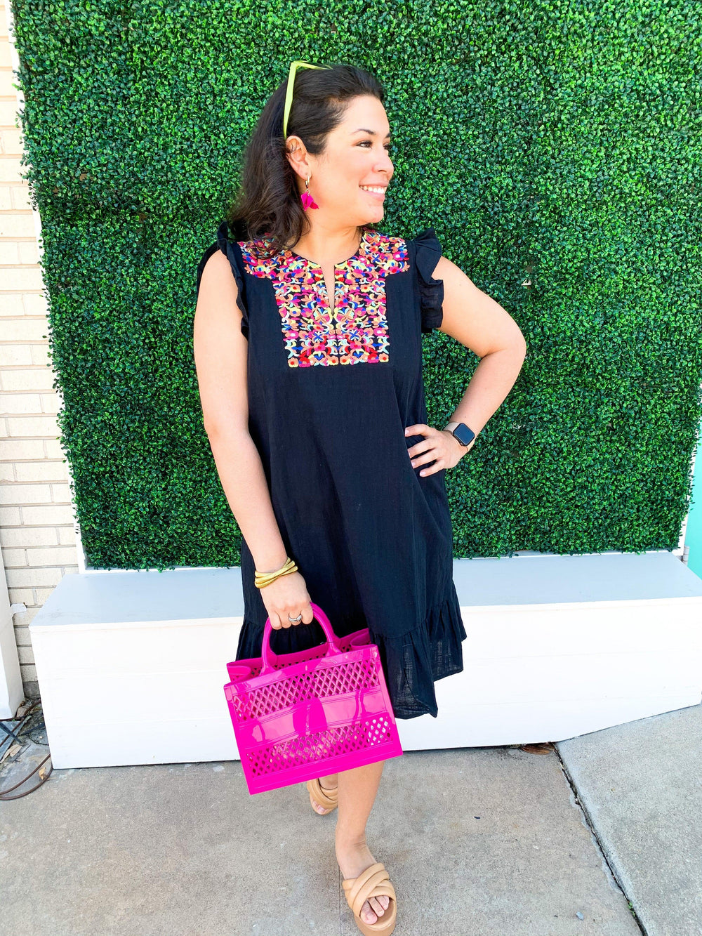 Flutter Sleeved Embroidered Dress (2 Colors) - Très Chic
