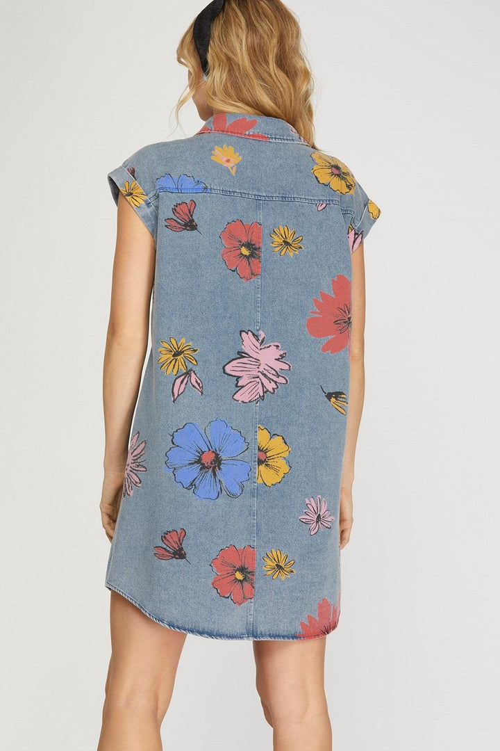 Floral denim she and sky brand button up cap sleeve shirt dress with front pockets boutique