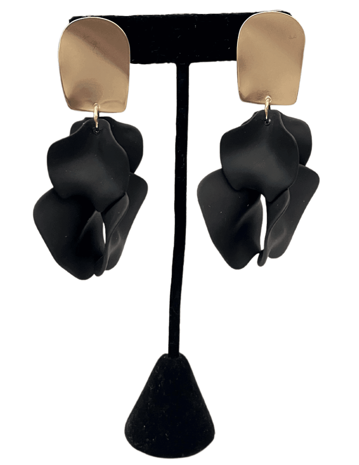 tres chic spring earring boutique like dimensions