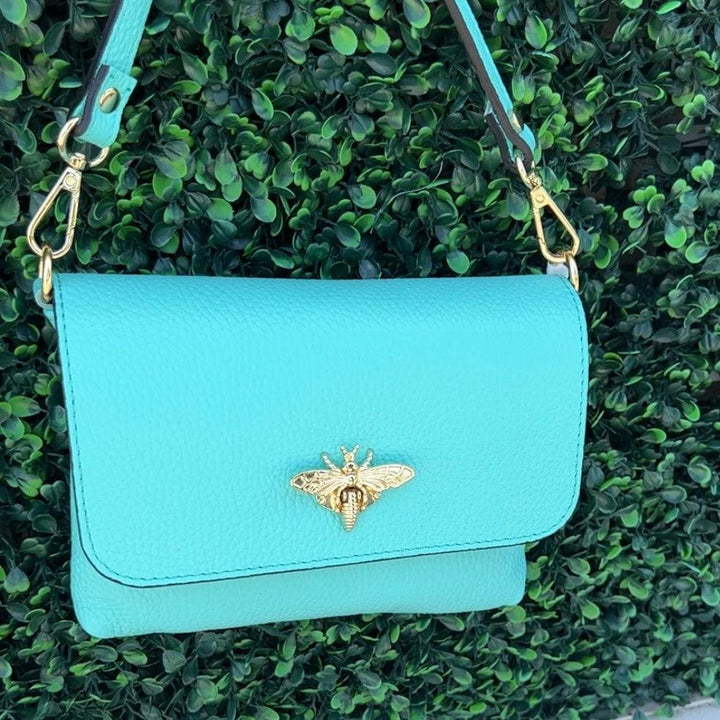 tres chic houston leather bee clasp bag boutique blue
