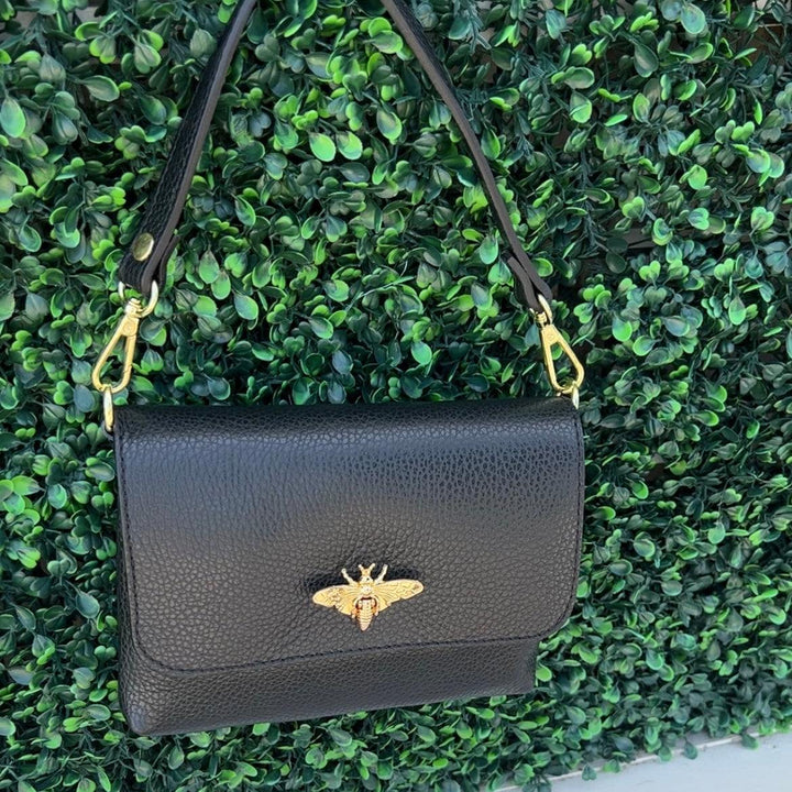 leather bee clasp bag boutique black