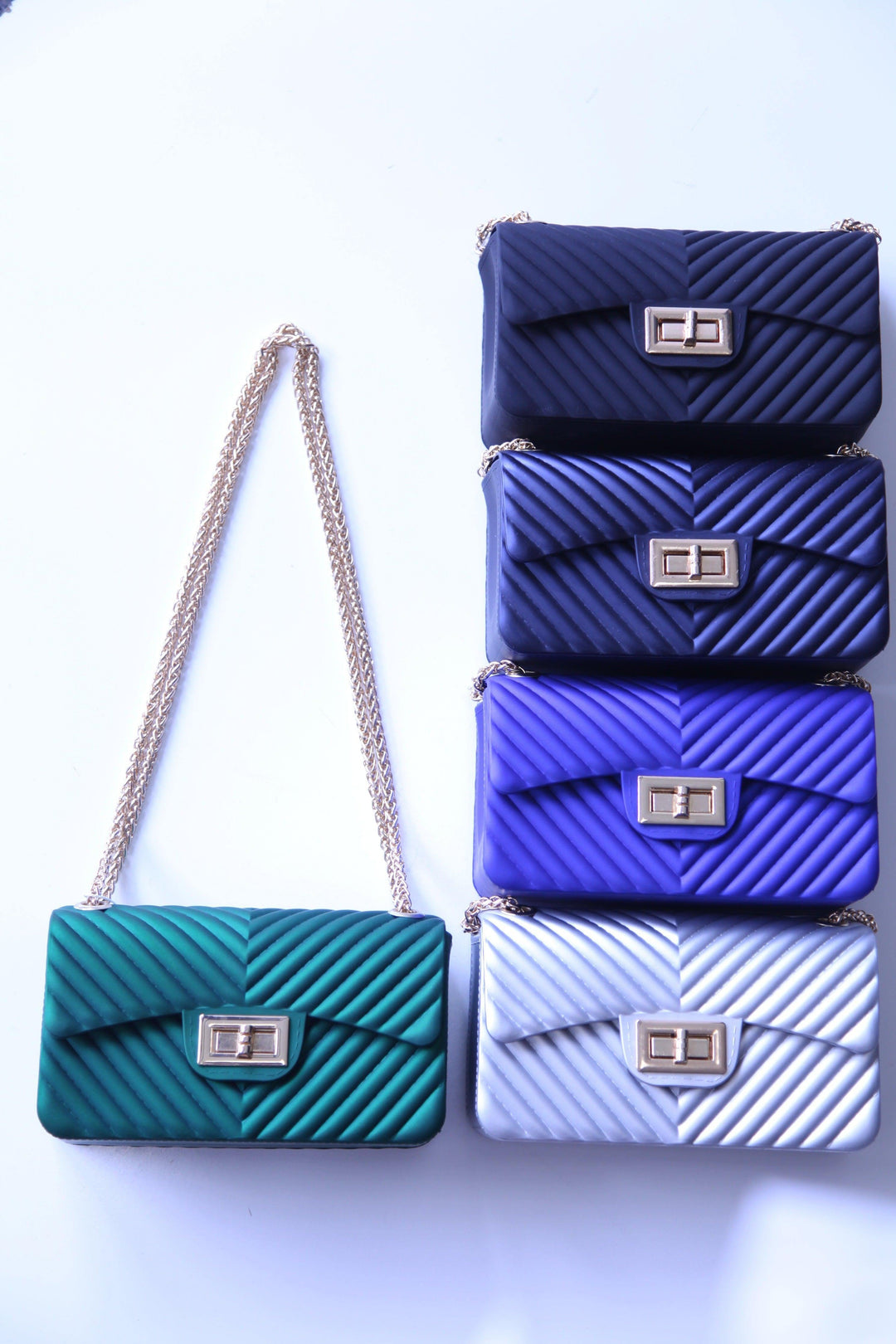 Small Rubber Chevron Handbag - Très Chic