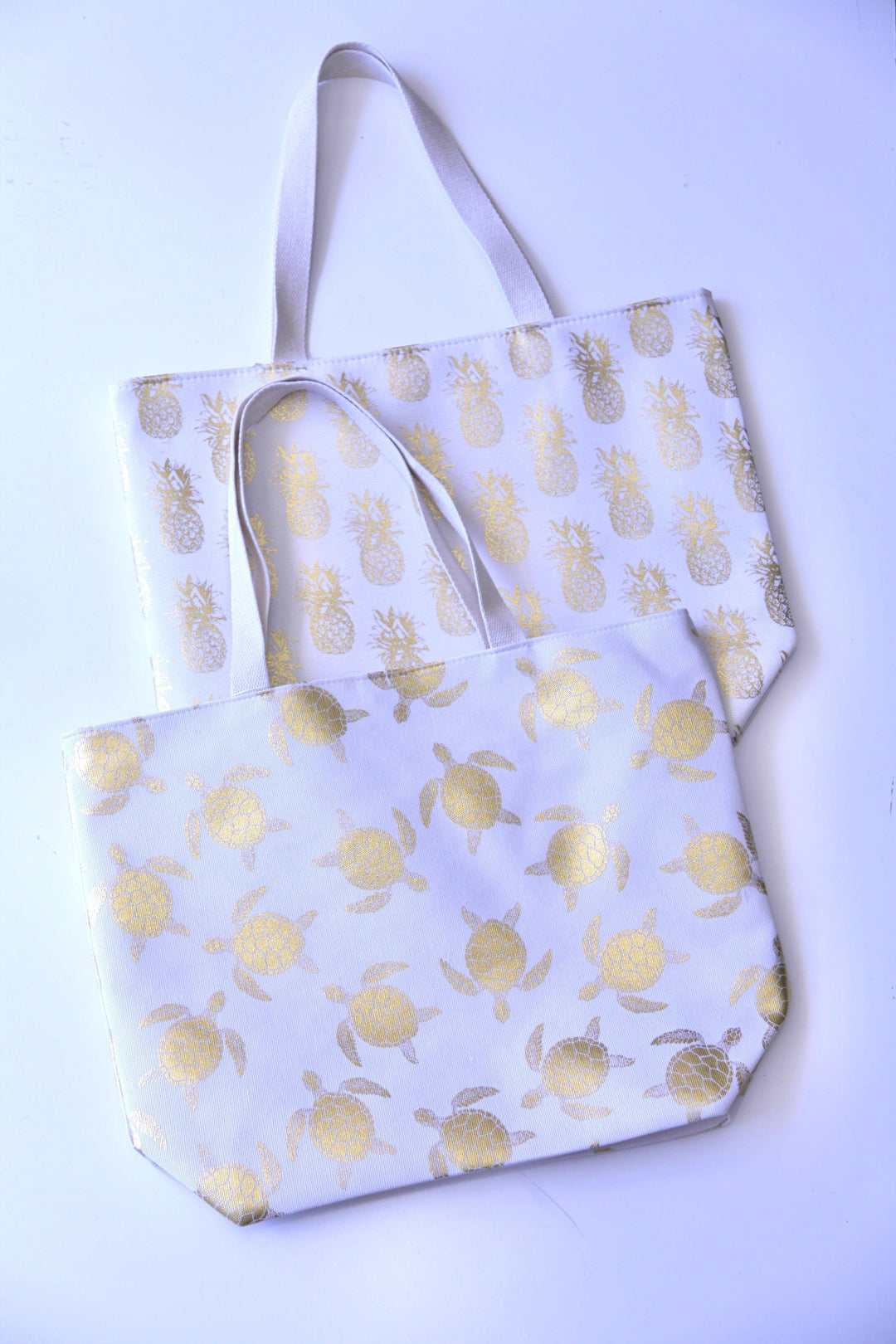 Gold Decal Beach Bag - Très Chic
