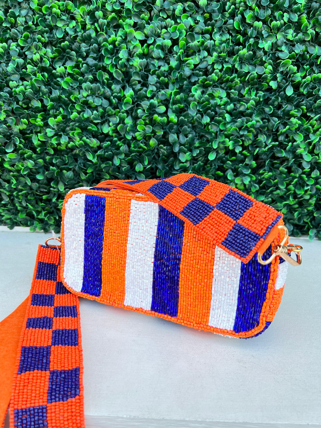 tres chic houston Astros beaded clutch gift shop women&