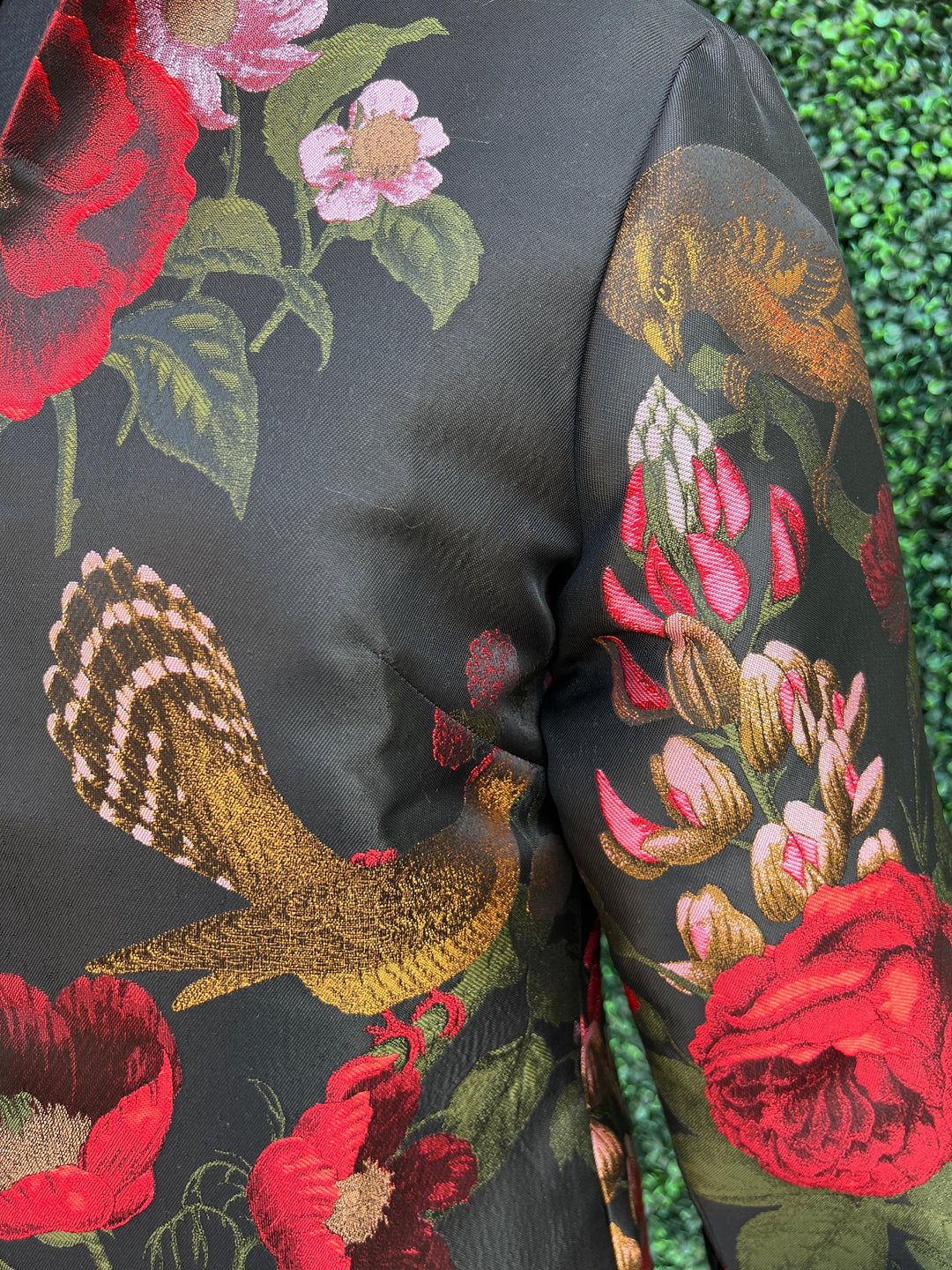 Rose &amp; Bird Print Short Jacket red, gold, black grace chuang