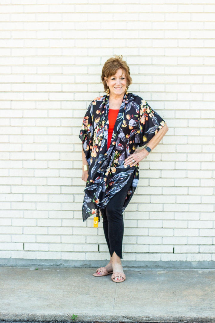 Light Weight Floral Kimono - Très Chic