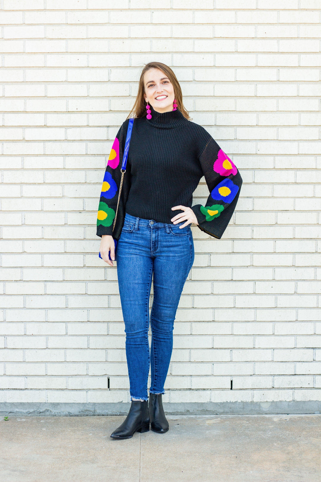 Floral Turtleneck Short Sweater - Très Chic