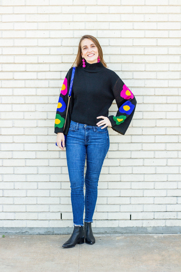 Floral Turtleneck Short Sweater - Très Chic