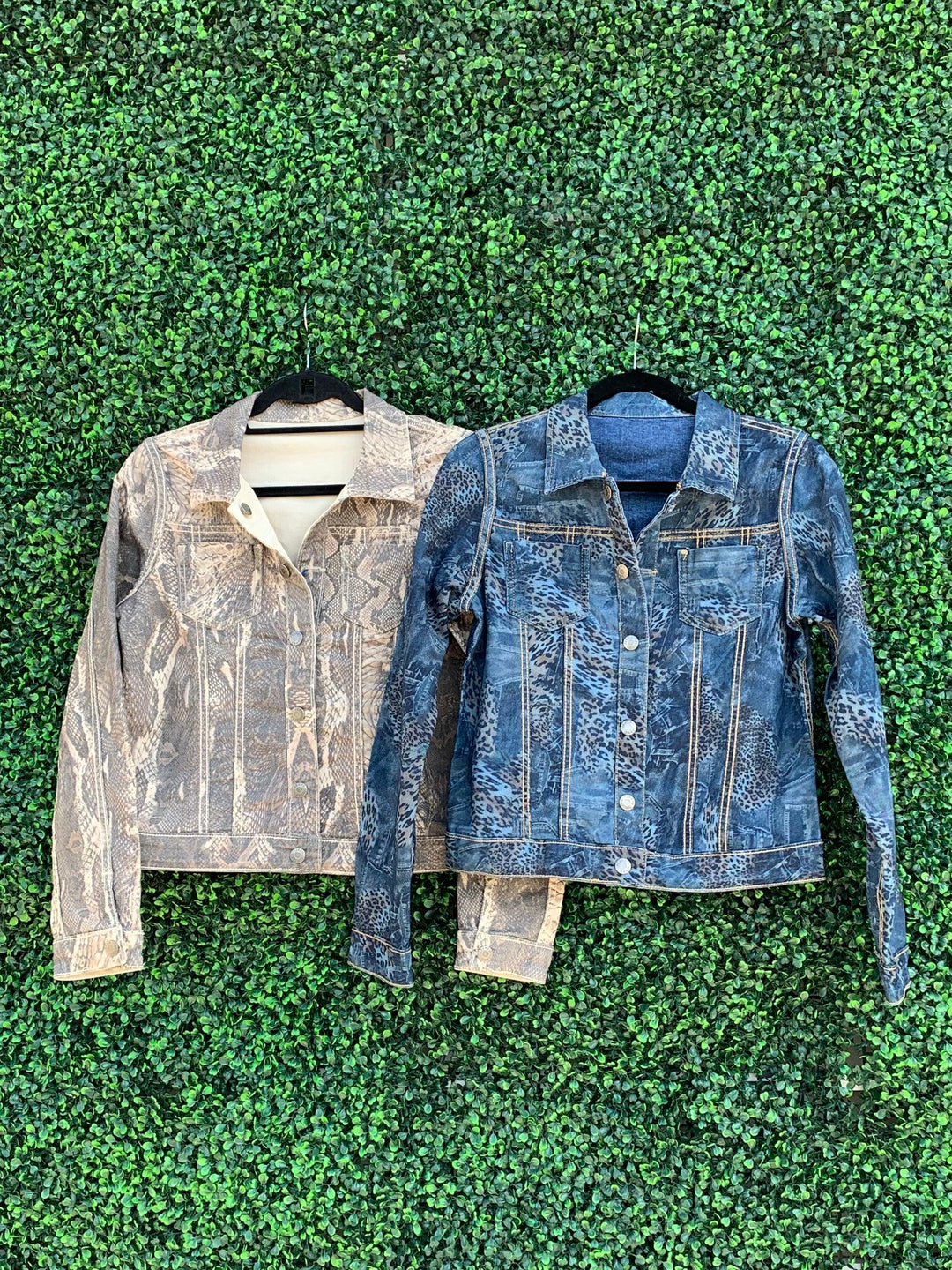 Reversible jacket by Tempo at Tres Chic on the pattern side