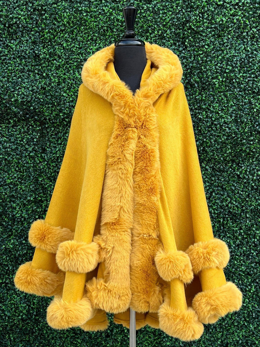 tres chic clothing winter cape