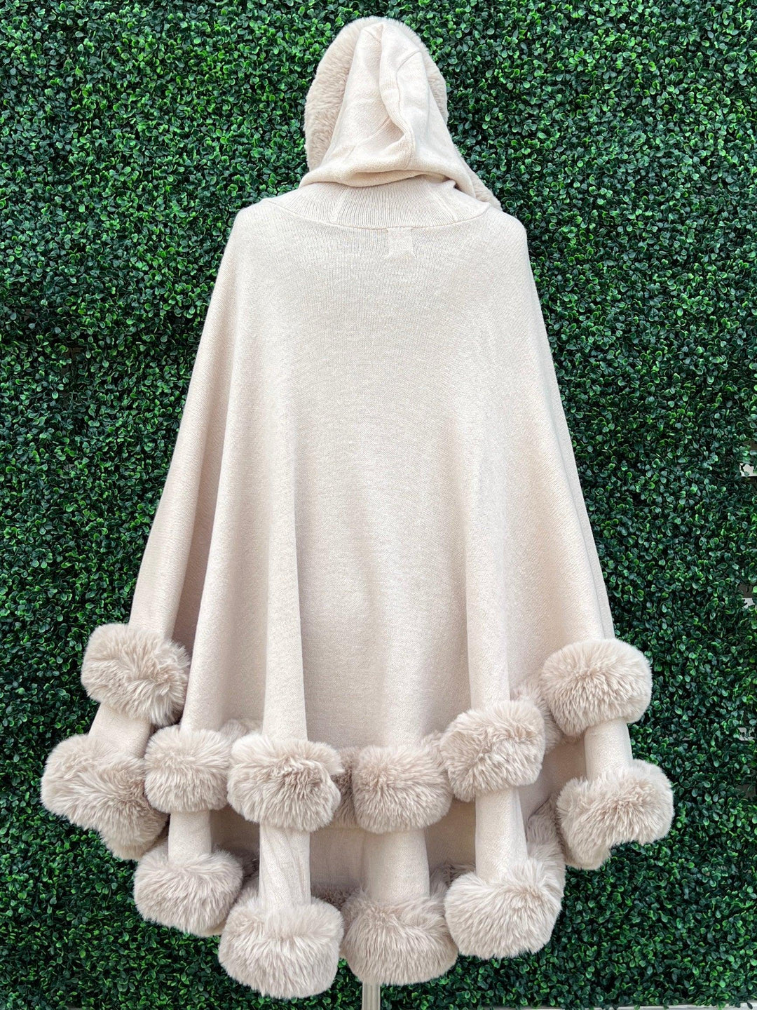 cream winter white wrap with fur