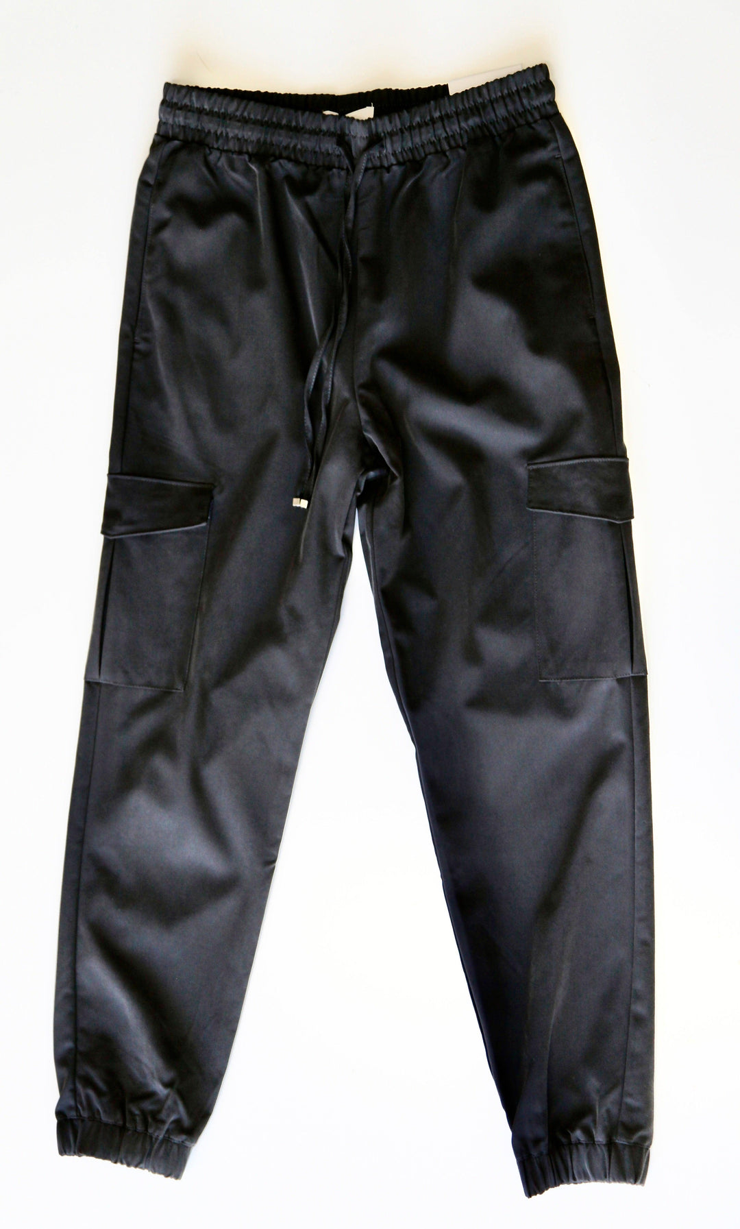 Practical and Trendy Cargos - Très Chic