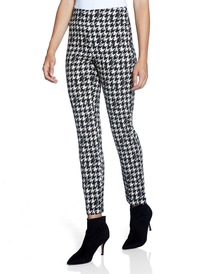 Black &amp; White Herringbone Up! Pants - Tres Chic Houston