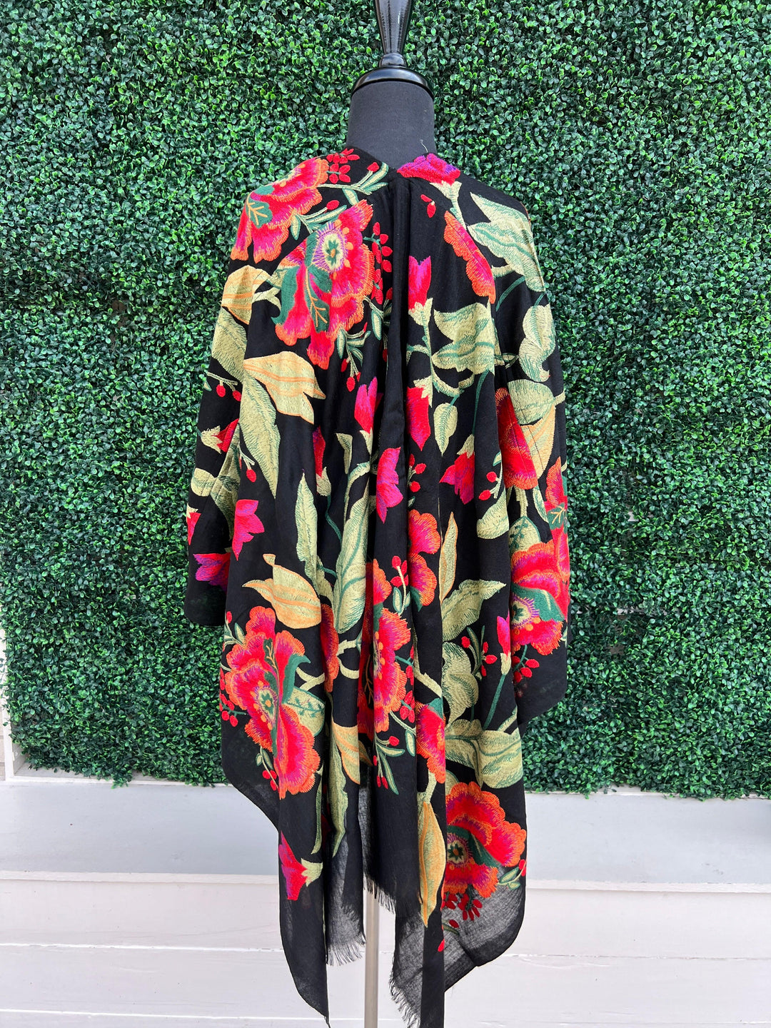 women over 50 online gift store boutique ruana anu natural fashions bellagio