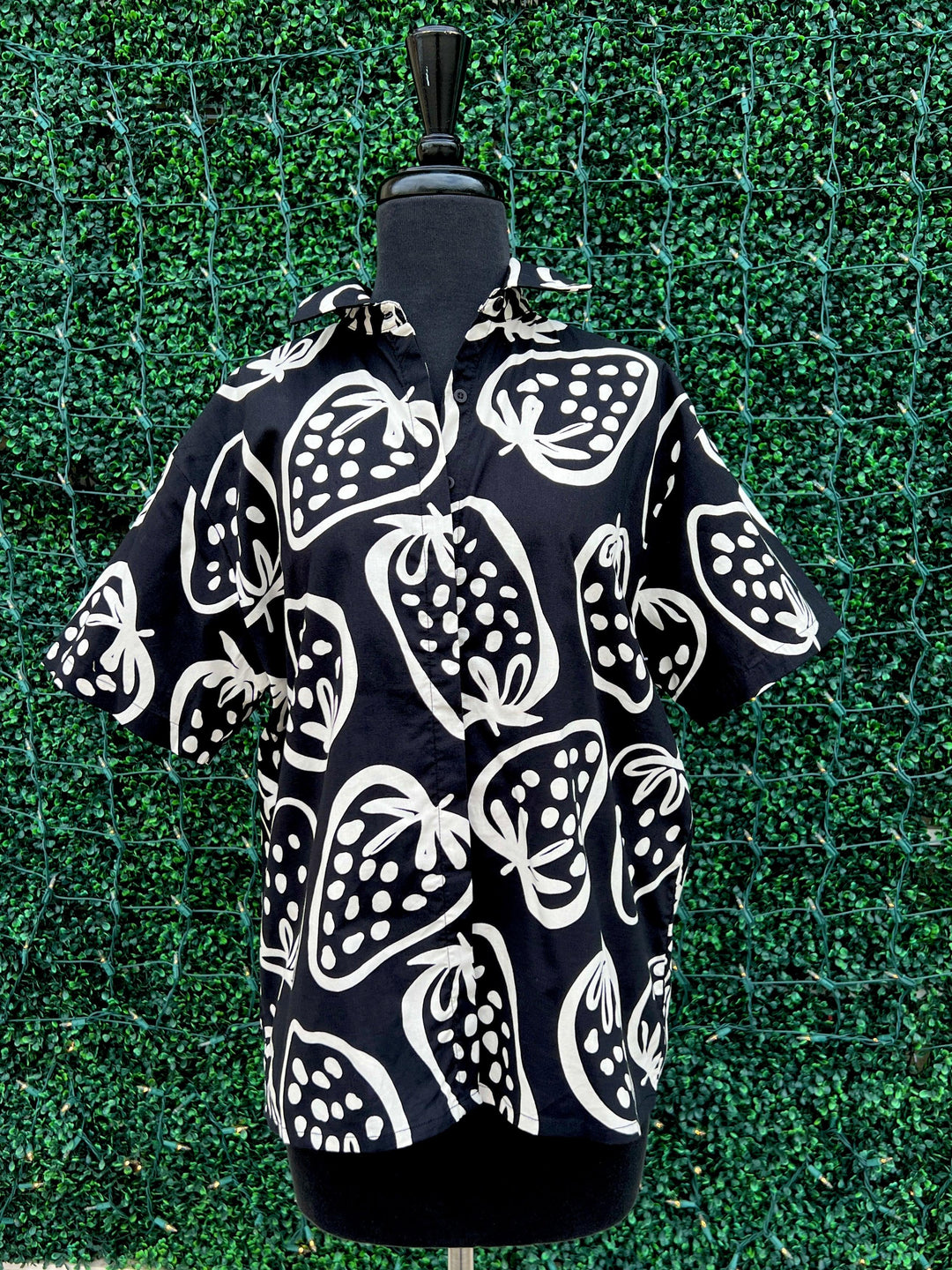 strawberry print black and white cotton button up blouse short sleeve womens online boutique spring summer