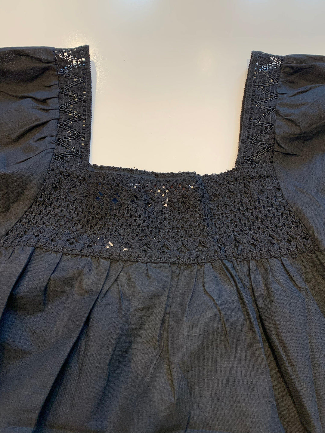 Square Neck Puff Top in Black - Très Chic