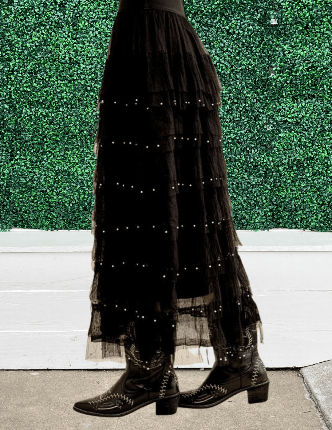 tres chic boutique beyonce concert outfits houston texas rodeo black pearl skirt