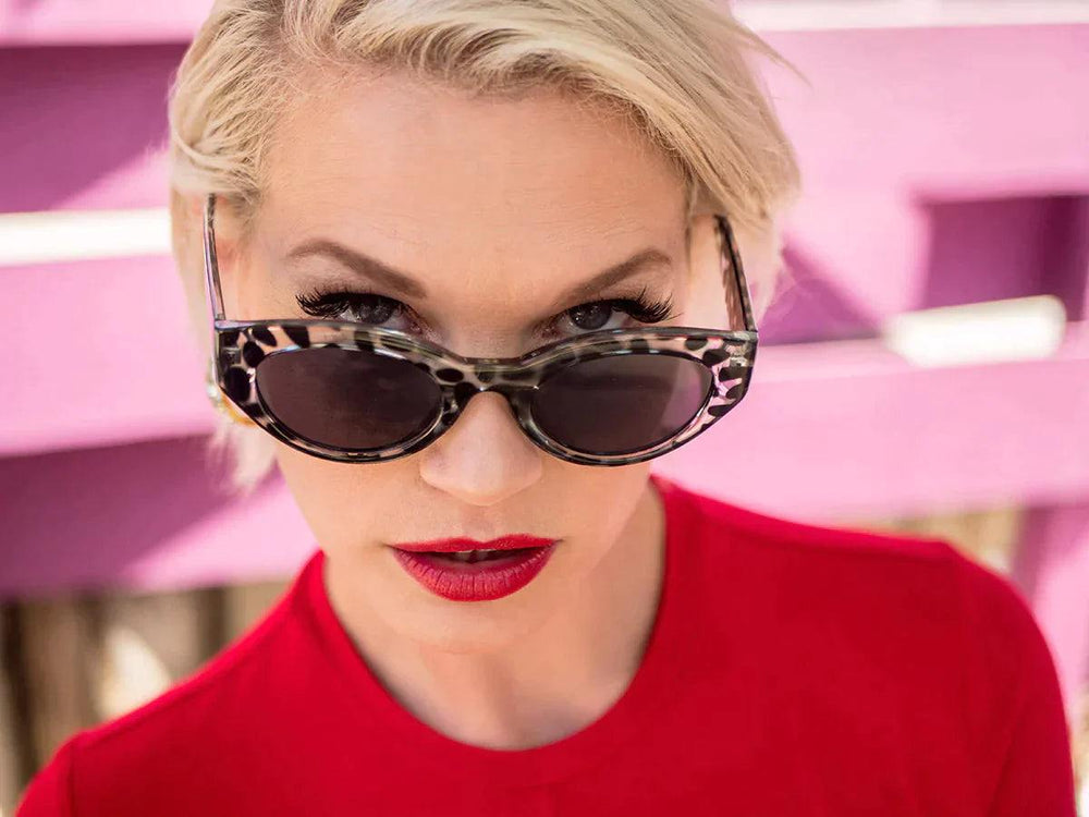 womens gift store sunglasses and dresses