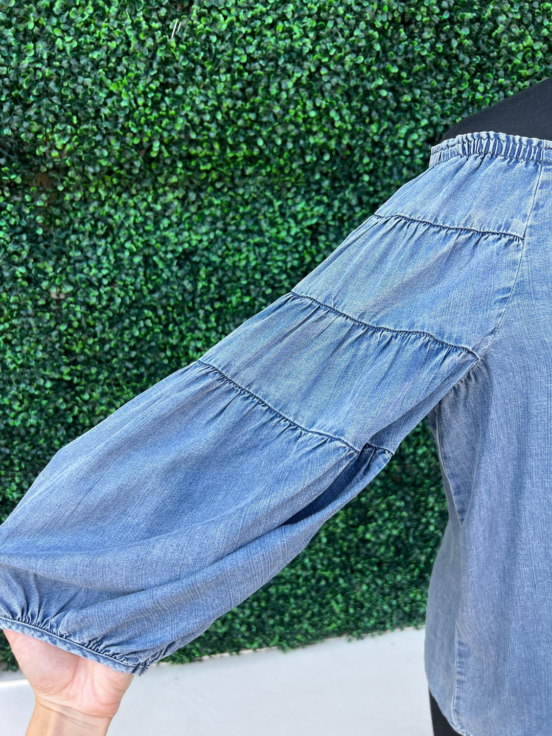 Before you collection on and off the shoulder lightweight denim blouse med wash