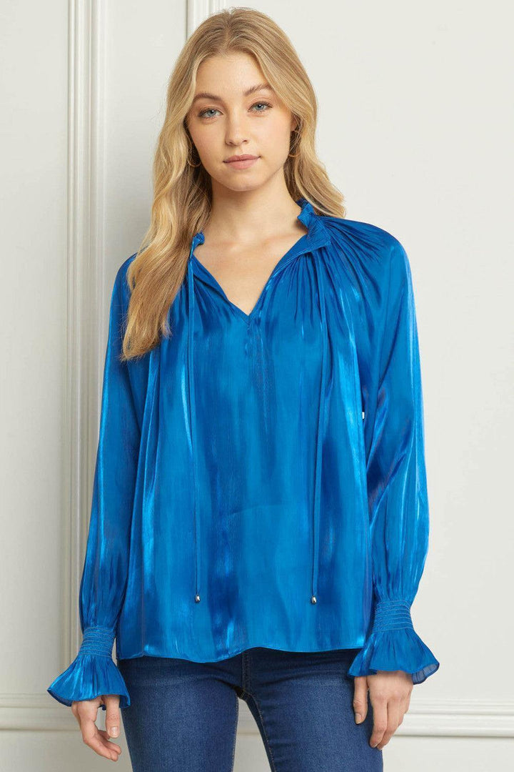 V-Neck Shimmer Blouse - Très Chic