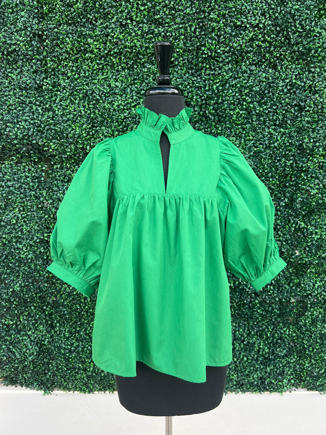 top like never a wallflower tres chic boutique jade and joy joy brand cotton top green blouse v neck