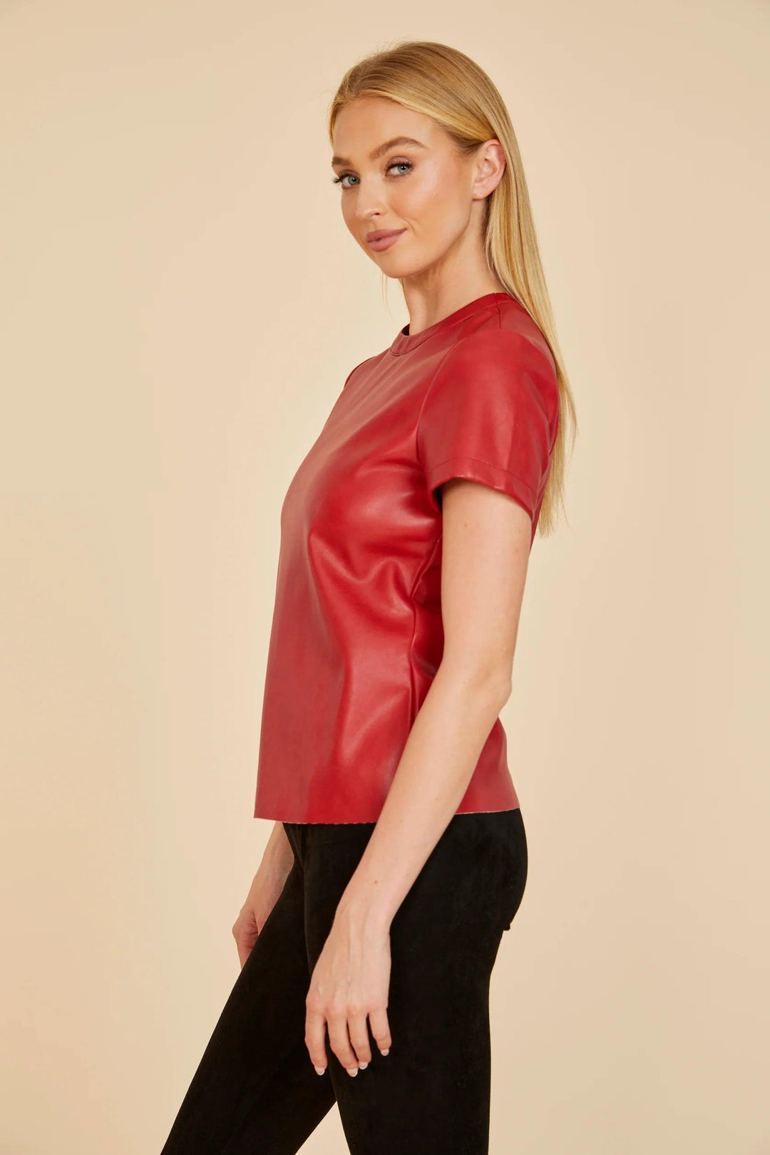 red pleather vegan leather t shirt doce cabo fall winter 2024 trendy short sleeve blouses
